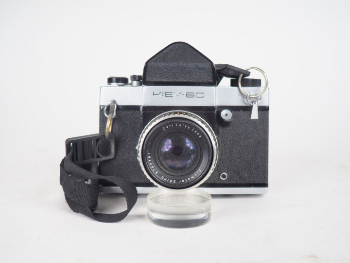 KIEV 6C. Appareil photographique n°7500904 avec objectif BIOMETAR 80 m