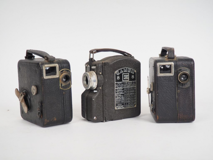 Lot de trois caméras 8 mm :  - ERCAM CAMEX avec ojectifs SOM BERTHIOT 