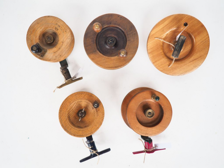 Lot de 5 moulinets de pêche en bois