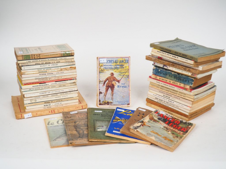 Lot de 49 livres brochés sur la  pêche