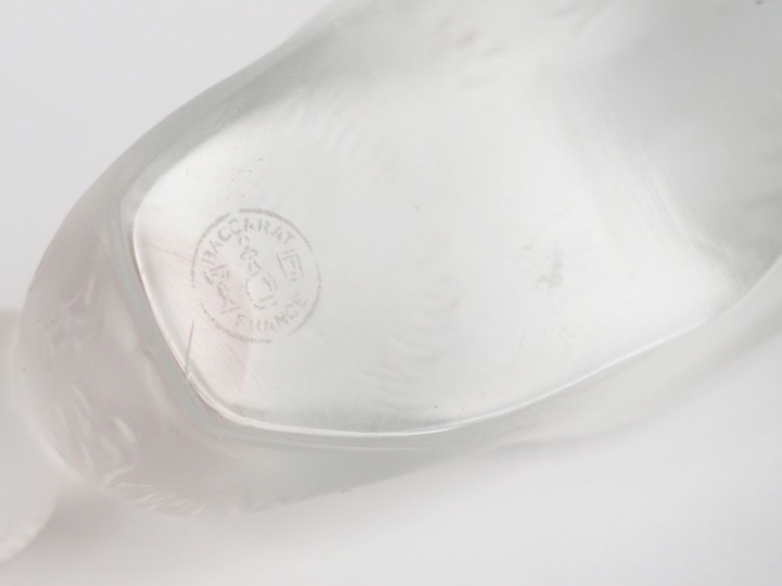 BACCARAT.  Canard en cristal  Signé on y joint  GOEL. Sujet en cristal