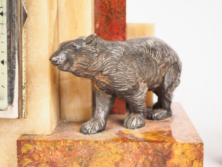 Garniture de cheminée Art Déco en marbre rose et albâtre, à décor de d