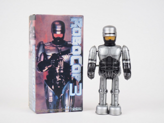 Vente aux enchères Robot BILLIKEN Robocop III 1992. Avec sa boîte d'origine. H. 21,5 cm