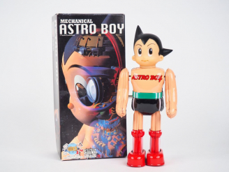 Vente aux enchères Robot BILLIKEN Astroboy. Avec sa boîte d'origine. H. 24 cm