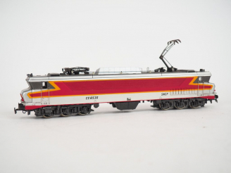 Vente aux enchères TAB HO matériel roulant motrice CC 6530 SNCF circa 1970 marquée TAB Gé