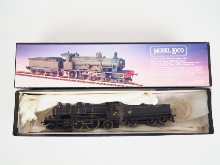 Model Loco. Matériel roulant kit monté locomotive vapeur 221A Midi 191