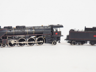 Vente aux enchères JCR kit laiton monté locomotive vapeur type 241 A 10 SNCF sans boite B