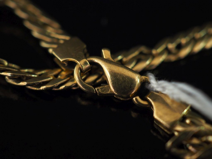 Bracelet souple en or jaune, maille plate anglaise. Poids. 6,29 g (acc