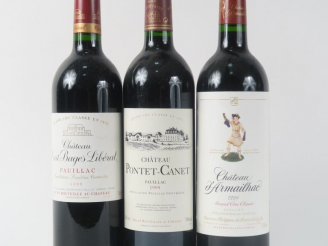 Vente aux enchères 3 BOUTEILLES GCC 1999 : 1 CHÂTEAU HAUT BAGES LIBERAL - 1 CHÂTEAU D'ARM