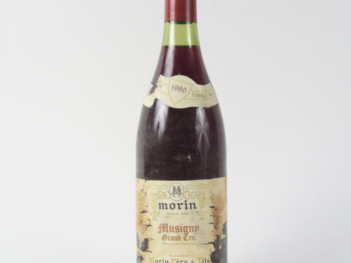 1 BOUTEILLE MUSIGNY GC MORIN - 1980 - EA