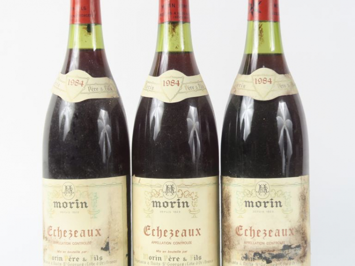 3 BOUTEILLES ECHEZEAUX MORIN - 1984 - 1 EA