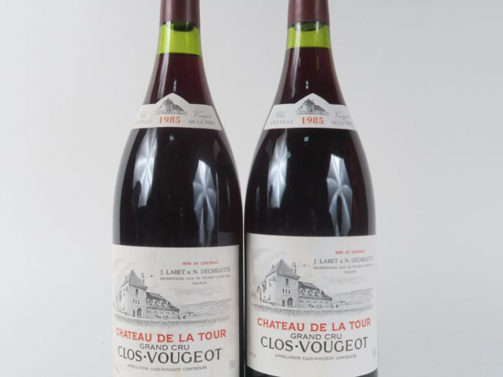 2 MAGNUMS CLOS VOUGEOT GC CHÂTEAU DE LA TOUR - 1985