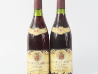 Vente aux enchères 2 BOUTEILLES CHAPELLE CHAMBERTIN GC PHILIPPE LIVERA - 1987