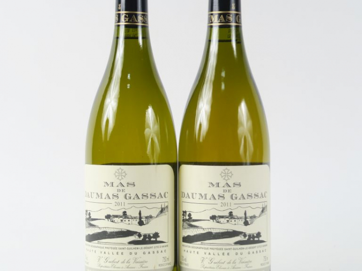 2 BOUTEILLES MAS DE DAUMAS GASSAC BLANC - 2011