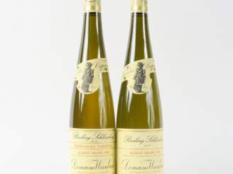 Vente aux enchères 2 BOUTEILLES RIESLING SCHLOSSBERG CLOS DES CAPUCINS DOMAINE WEINBACH :