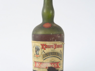 Vente aux enchères 1 VIEILLE BOUTEILLE RHUM VIEUX DES INDIENS FOUCRAS 45° - NIVEAU BAS/EA
