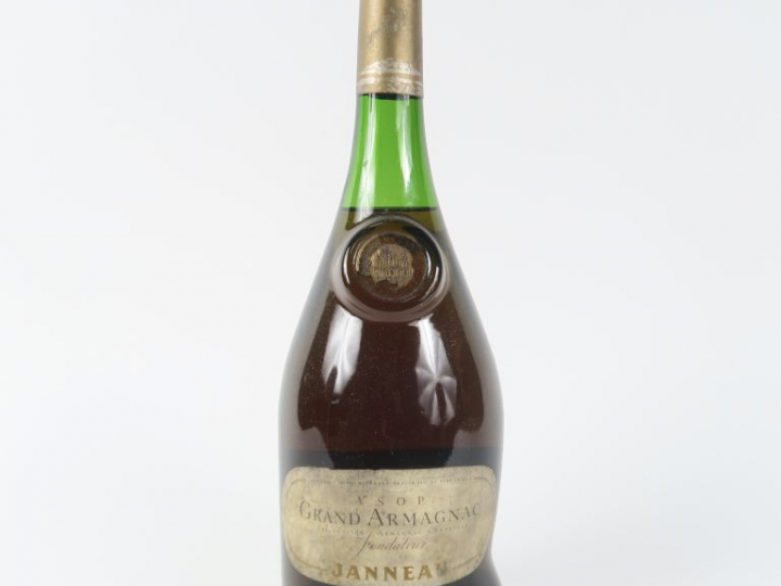 1 BOUTEILLE GRAND ARMAGNAC JEANNEAU 'VSOP'