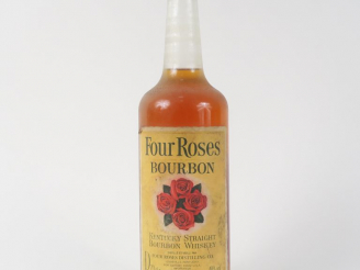 Vente aux enchères 1 BOUTEILLE BOURBON FOUR ROSES