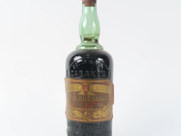 1 VIEILLE BOUTEILLE EAU DE NOIX CABANÈS - CAPS ÉTAIN