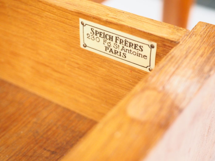 SPEICH.  Mobilier de style Art Déco comprenant : une table basse plate