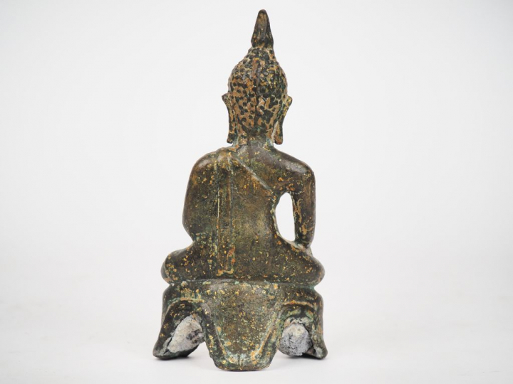 Siam XIXème Statuette en bronze à patine verte et anciennement dorée, 