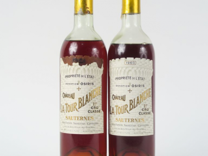 2 BOUTEILLES CHÂTEAU LA TOUR BLANCHE 1er CC SAUTERNES - 1960 - 1 MEP-B