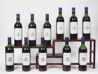 Vente aux enchères 11 BOUTEILLES CHÂTEAU LA CONSEILLANTE POMEROL - 1970 - CBO - 7 HEP/1 H