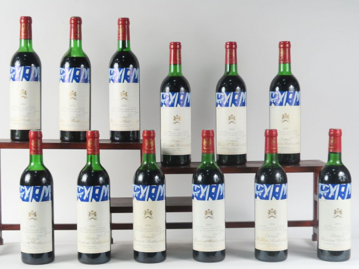12 BOUTEILLES CHÂTEAU MOUTON ROTHSCHILD 1er GCC PAUILLAC - 1976 - CBO 