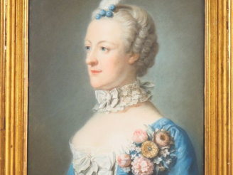 Vente aux enchères Ecole française XVIIIème. "Portrait d'élégante". Pastel. Dim. 55 x 45 