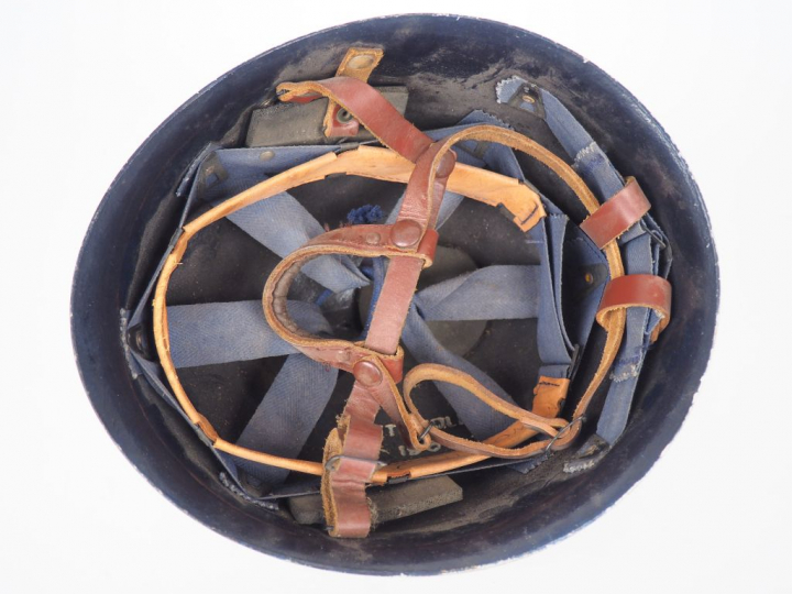 Casque en fibre noire de maintien de l’ordre de la police nationale – 