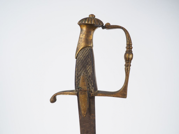 Sabre d’officier d’infanterie 1er Empire Epoque Consulat, fine lame co