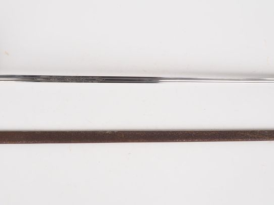 Sabre composite, lame fabrication allemande, droite, à 2 gorges et dos