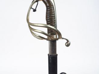 Vente aux enchères Sabre Mod. 1882 d’officier d’Infanterie – Lame droite de section lenti