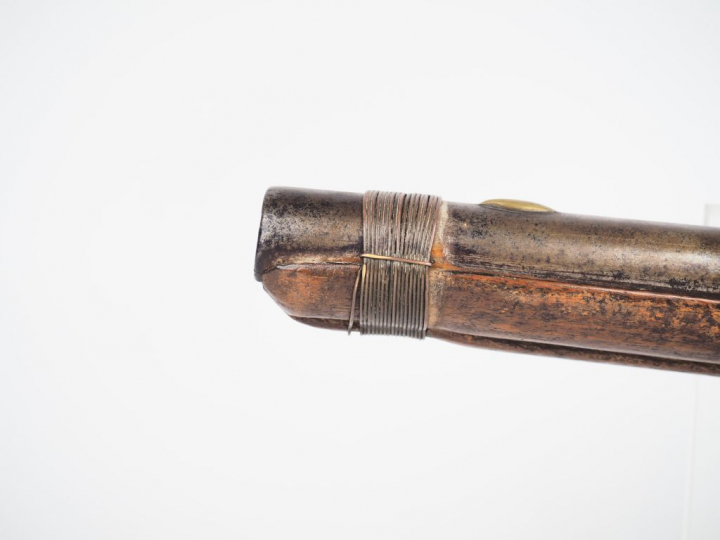 Grand pistolet d’arçon très tardif pour la décoration ou la vente au t