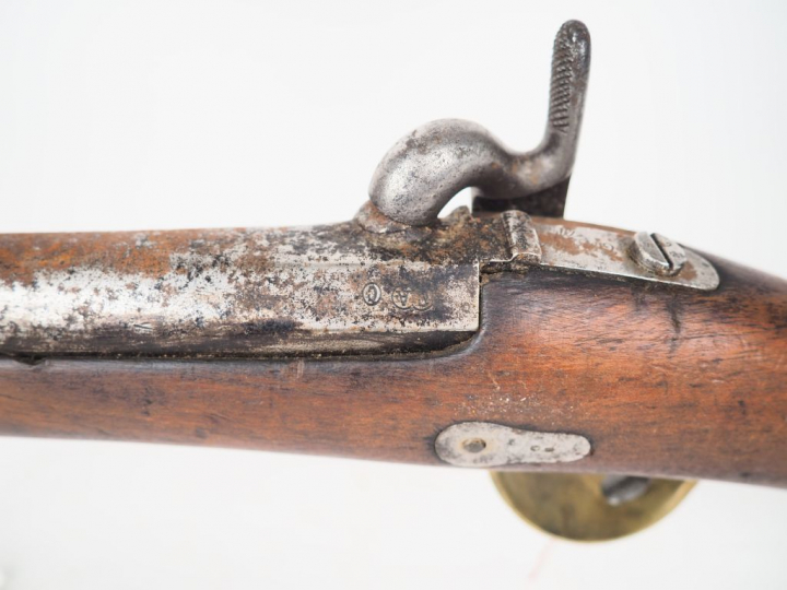 Mousqueton de Gendarmerie à percussion Modèle 1842. Platine à l’arrièr