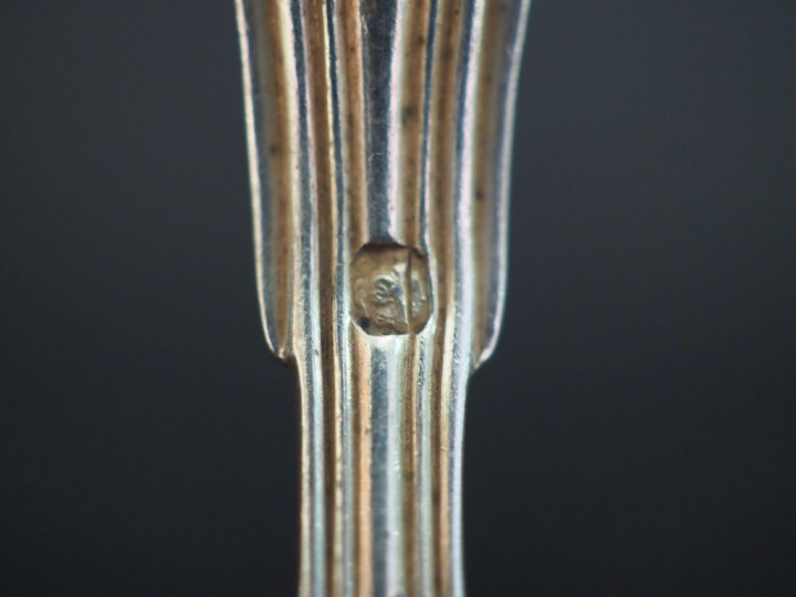 Suite de six petites cuillères en argent 925, poinçon Minerve, modèle 