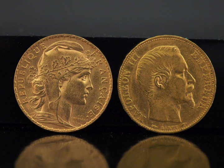 Deux pièces de 20 Francs or, 1854-A et 1904. FRAIS ACHETEURS 10% HT.  