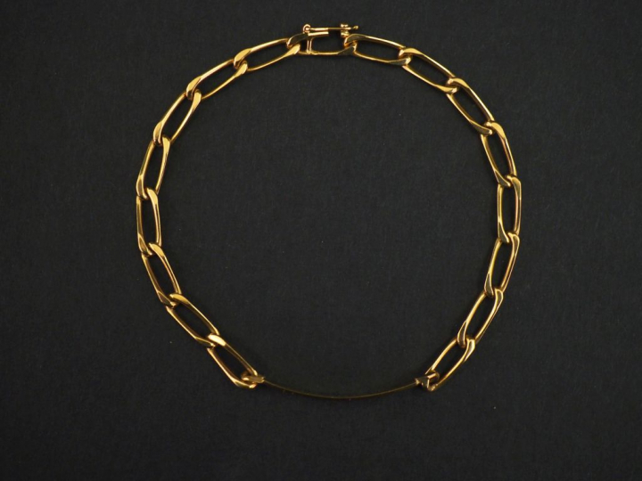 Bracelet de naissance en or jaune 750, maille cheval. Long. 17,5 cm Po