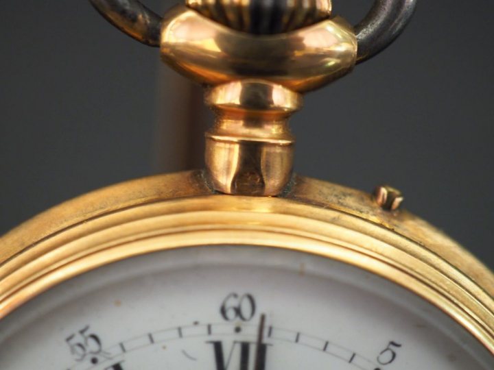 Montre de gousset en or jaune 750. Cadran à chiffres romains pour les 