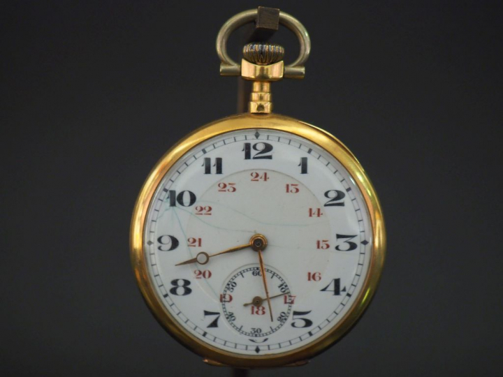 Montre de gousset en or jaune 750. Cadran à chiffres arabes pour les h