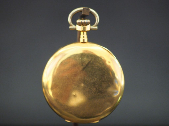 Montre de gousset en or jaune 750. Cadran à chiffres arabes pour les h