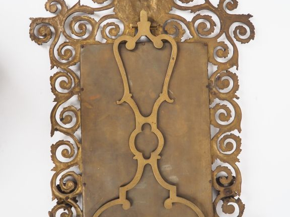 Grand miroir de toilette de style Louis XIV en bronze à décor de 4 mas