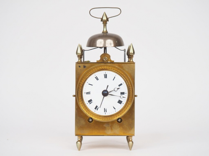 Pendule "capucine" début XIXème en laiton, cadran émaillé. (très bel é