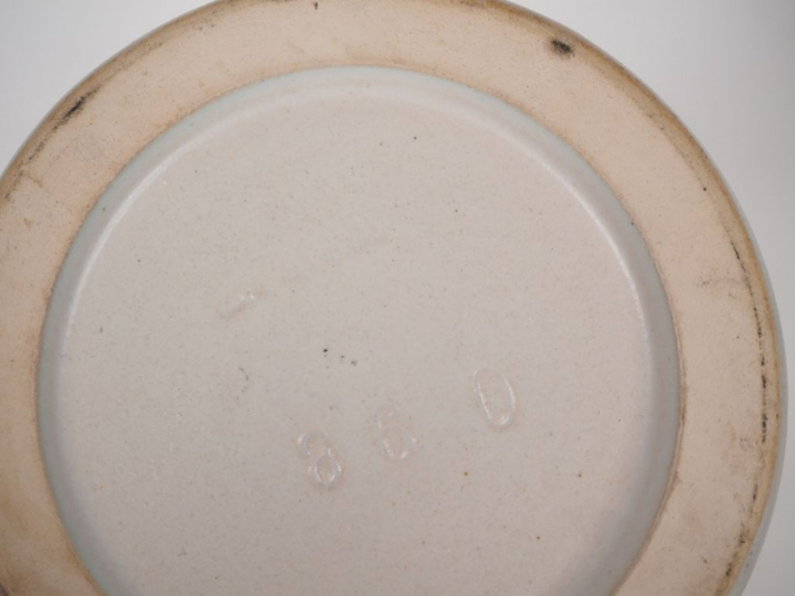 POL CHAMBOST.  Service à orangeade en céramique blanche et polychrome 