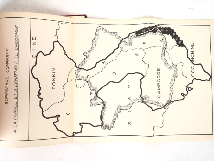 [ATLAS - INDOCHINE]. DOCUMENTATION SUR LE SUD ANNAM. Cartes. S.l.n.e. 