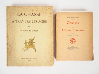 Vente aux enchères [CHASSE]. CHABOT (Comte de). LA CHASSE À TRAVERS LES ÂGES. P., Savète,