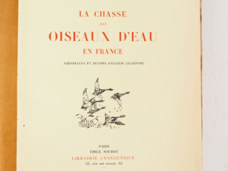 Vente aux enchères [CHASSE]. MOUCHON (Pierre). LA CHASSE DES OISEAUX D'EAU EN FRANCE. Par