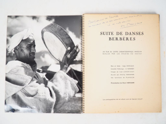Vente aux enchères [MAROC]. SUITE DE DANSES BERBÈRES. Rabat, Éditions Studios du Souissi,