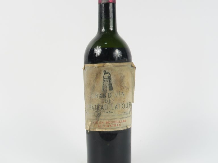 1 BOUTEILLE CHÂTEAU LATOUR 1er GCC PAUILLAC - 1934 - BEP/EA