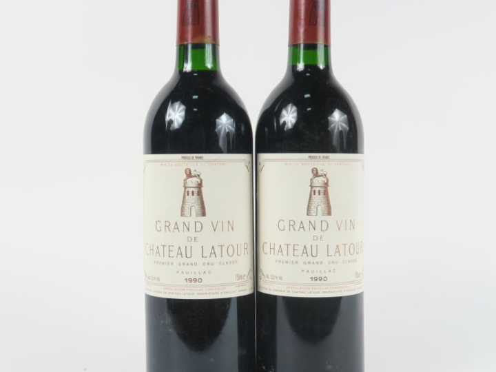 2 BOUTEILLES CHÂTEAU LATOUR 1er GCC PAUILLAC - 1990